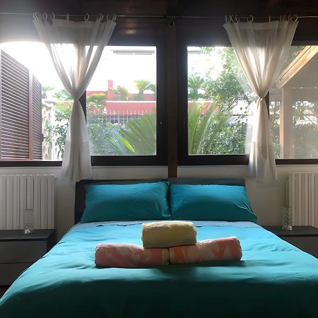 Sea Breeze Villa - Luna Apartment Μπάρι Εξωτερικό φωτογραφία