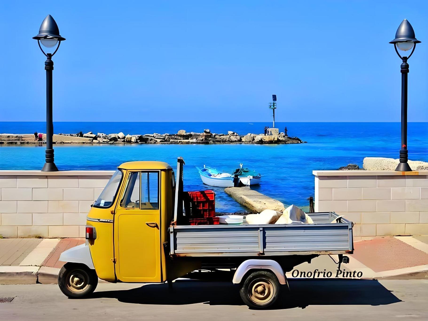 Sea Breeze Villa - Luna Apartment Μπάρι Εξωτερικό φωτογραφία